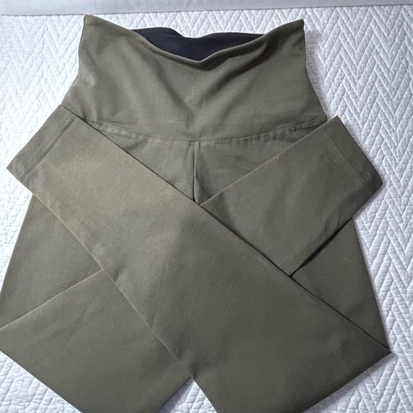 French laundry, body control, leggings size small olive color new with tags - Picture 8 of 9
